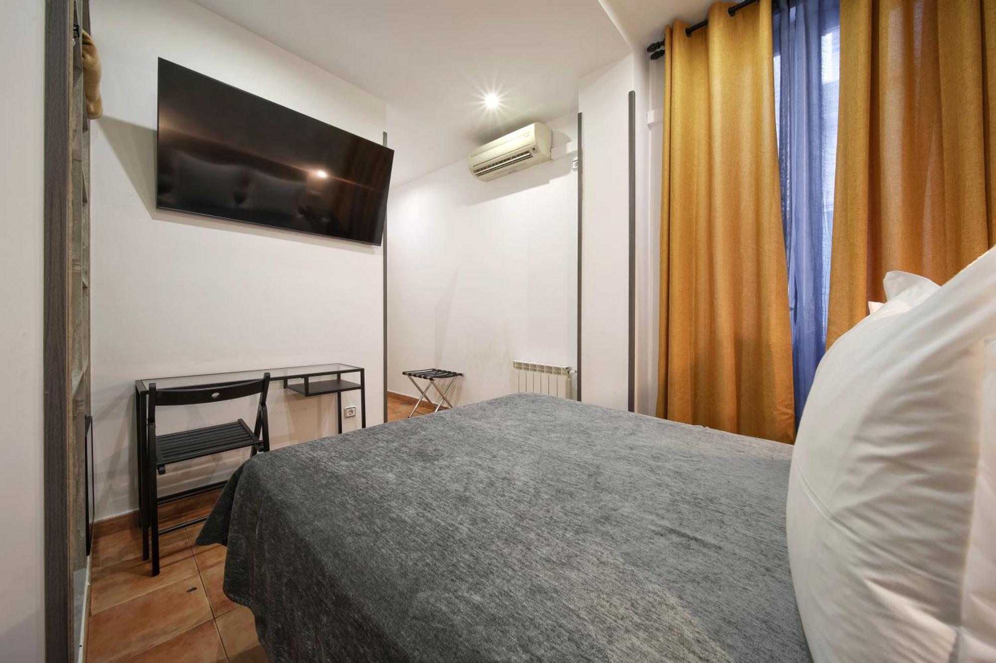Hostal Las Fuentes (Adults Only) — Foto 2